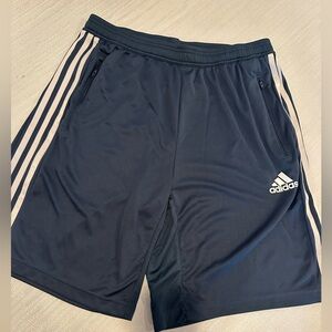 COPY - Adidas Men’s Shorts size L (WORN ONCE)